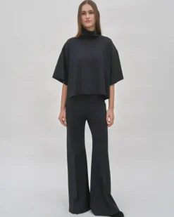 BOXY TURTLENECK TOP