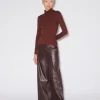 CONTRAST STITCH MOCK NECK T-SHIRT