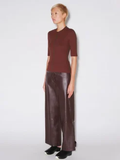 CONTRAST STITCH T-SHIRT