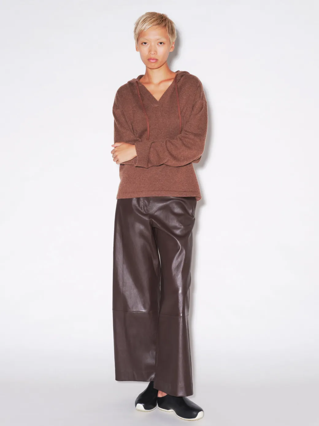 DRAWSTRING HOODIE