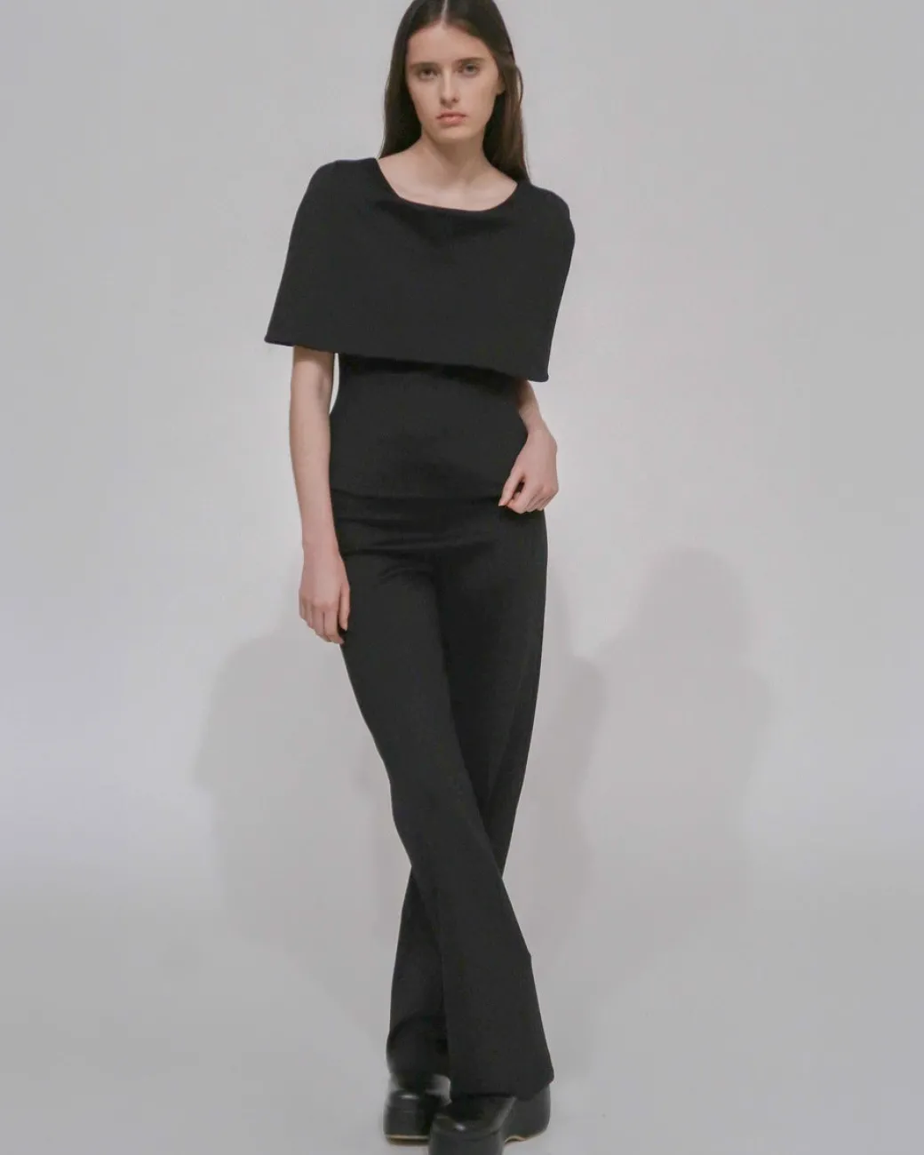 FITTED CAPE TOP