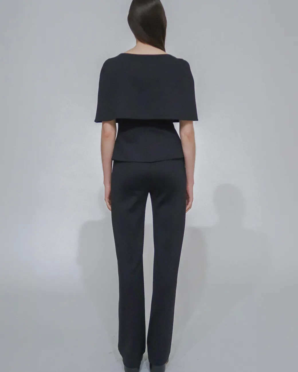 FITTED CAPE TOP