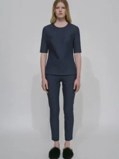 FITTED T-SHIRT TOP - STRETCH TWILL