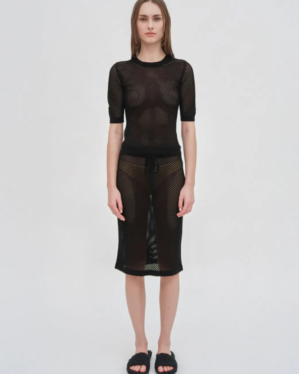 MESH CROPPED SLEEVE SWEATER