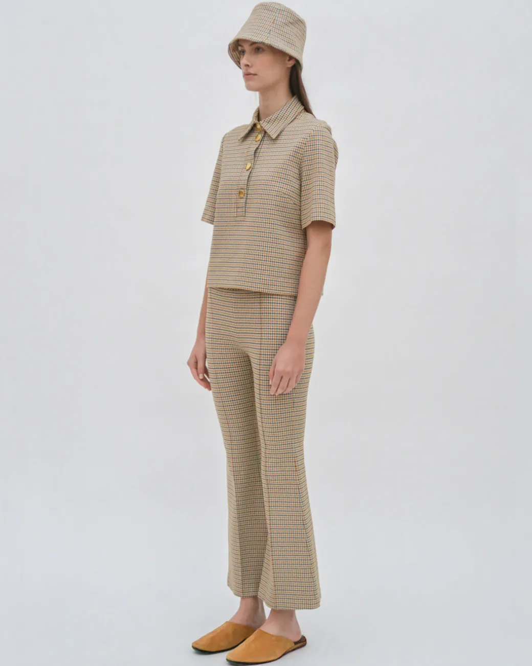 PULL ON CROPPED FLARE - HOUNDSTOOTH PLAID