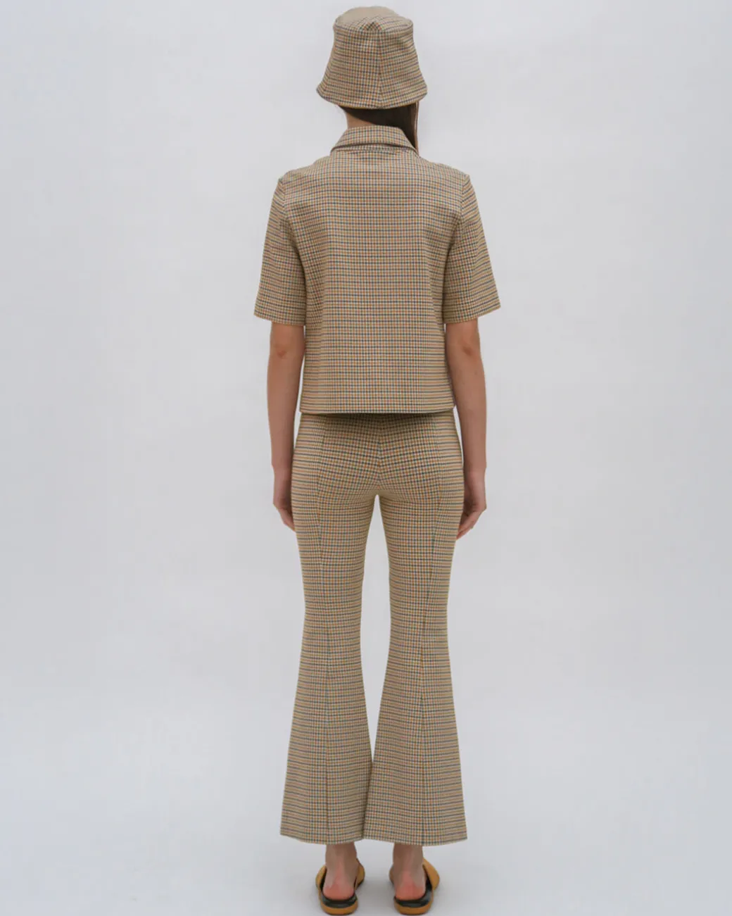 PULL ON CROPPED FLARE - HOUNDSTOOTH PLAID