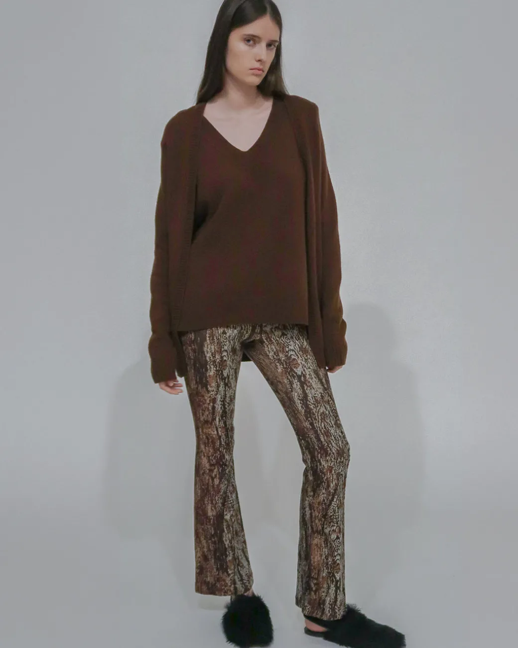 PULL-ON CROPPED FLARE - WOODGRAIN