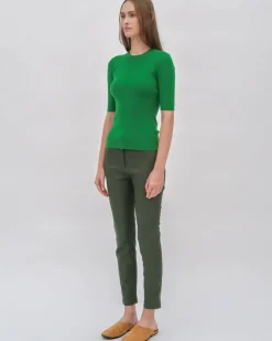 RIBBED CROPPED SLEEVE SWEATER