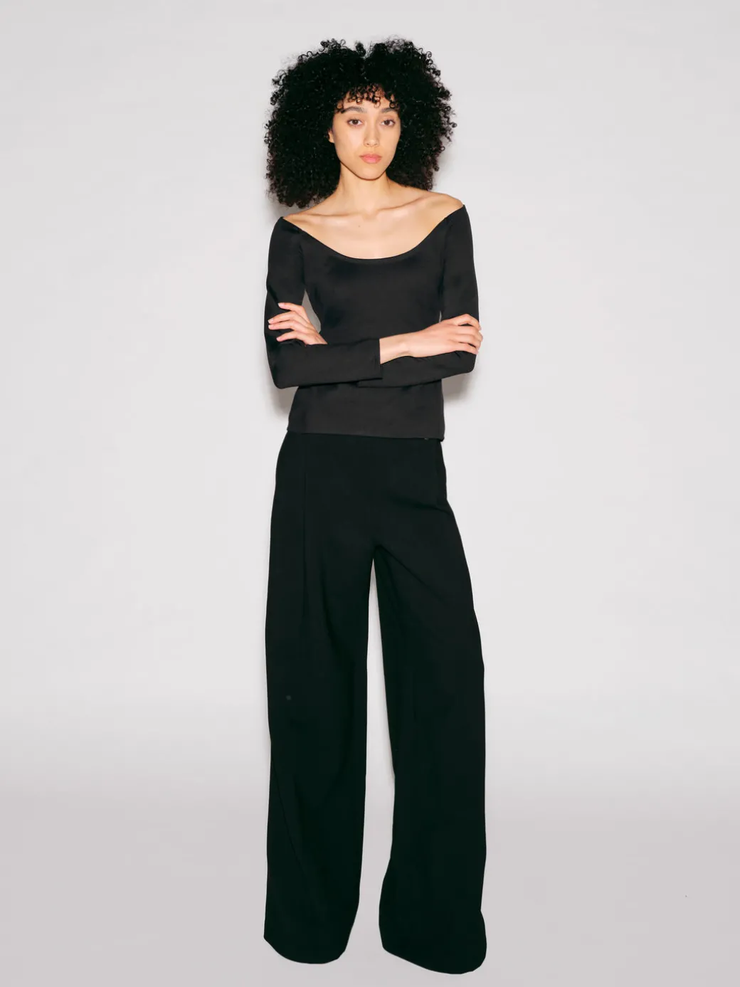 SCOOP NECK OFF THE SHOULDER TOP