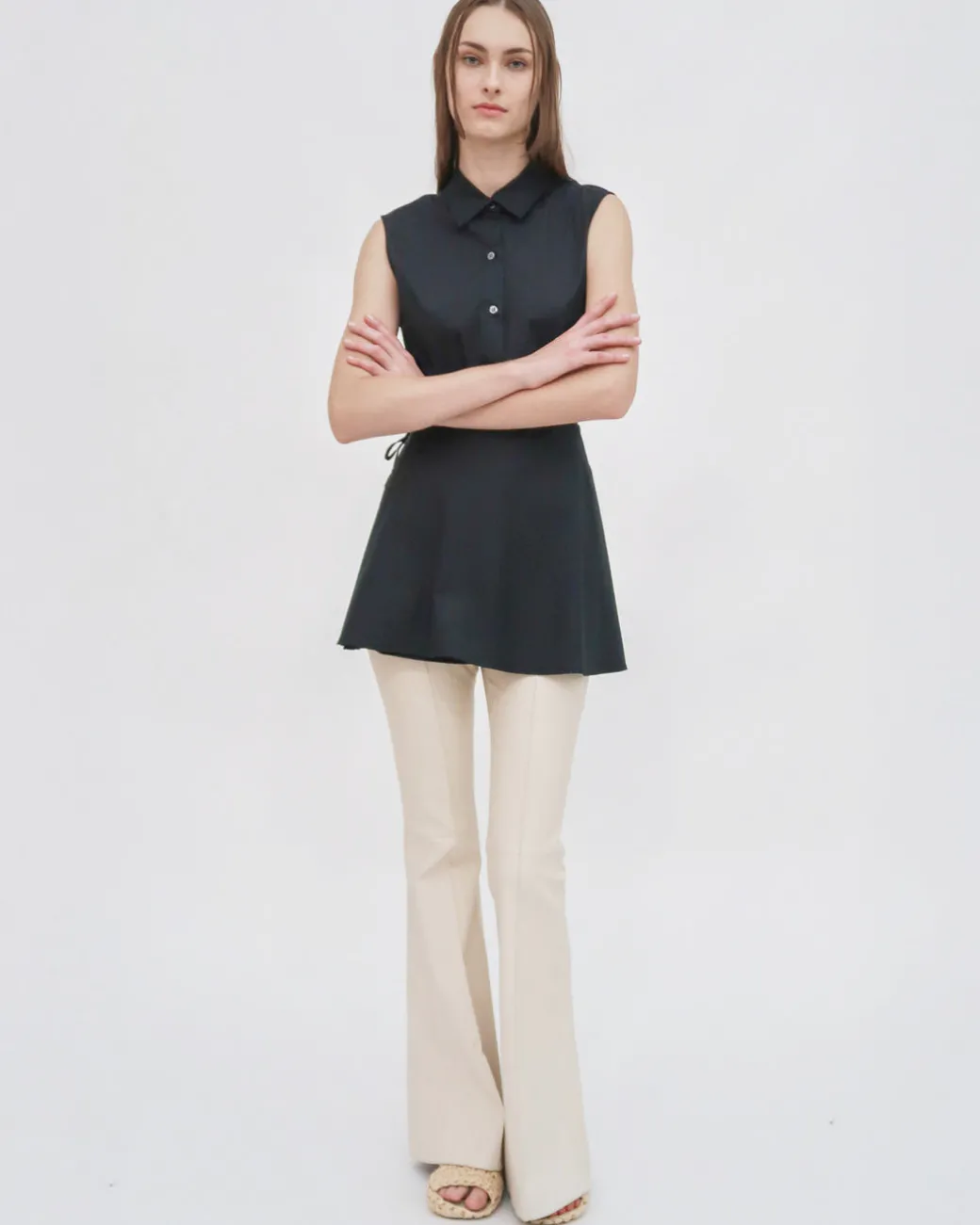 SLEEVELESS ASYMMETRIC APRON SHIRT - STRETCH COTTON