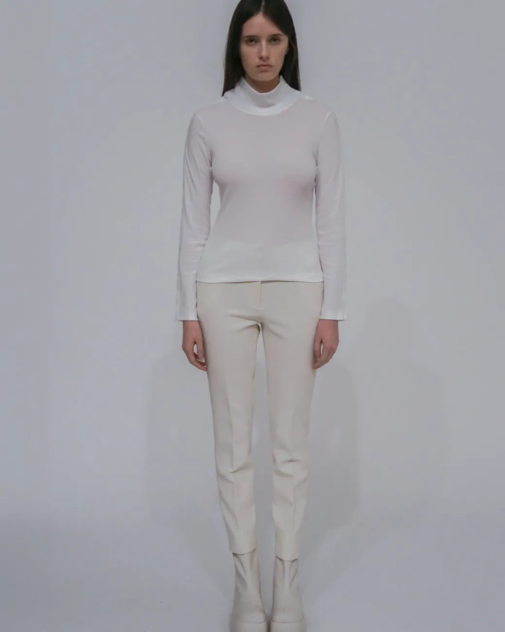 SNAP TURTLENECK TOP