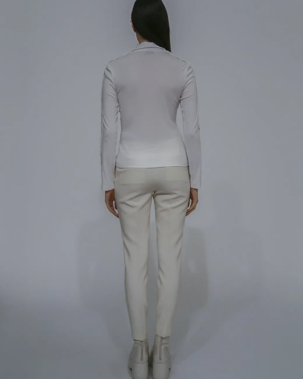 SNAP TURTLENECK TOP