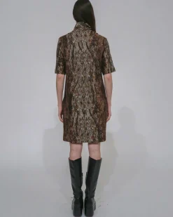 TURTLENECK SHIFT DRESS - WOODGRAIN